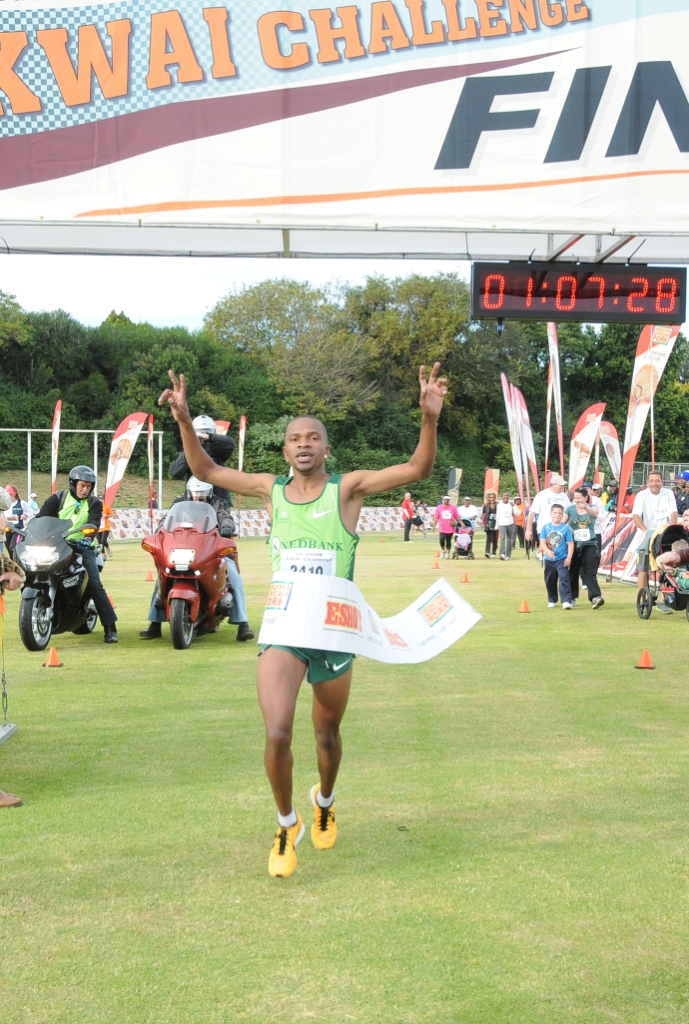 new balance running club pretoria FrikGuyskwai.jpg